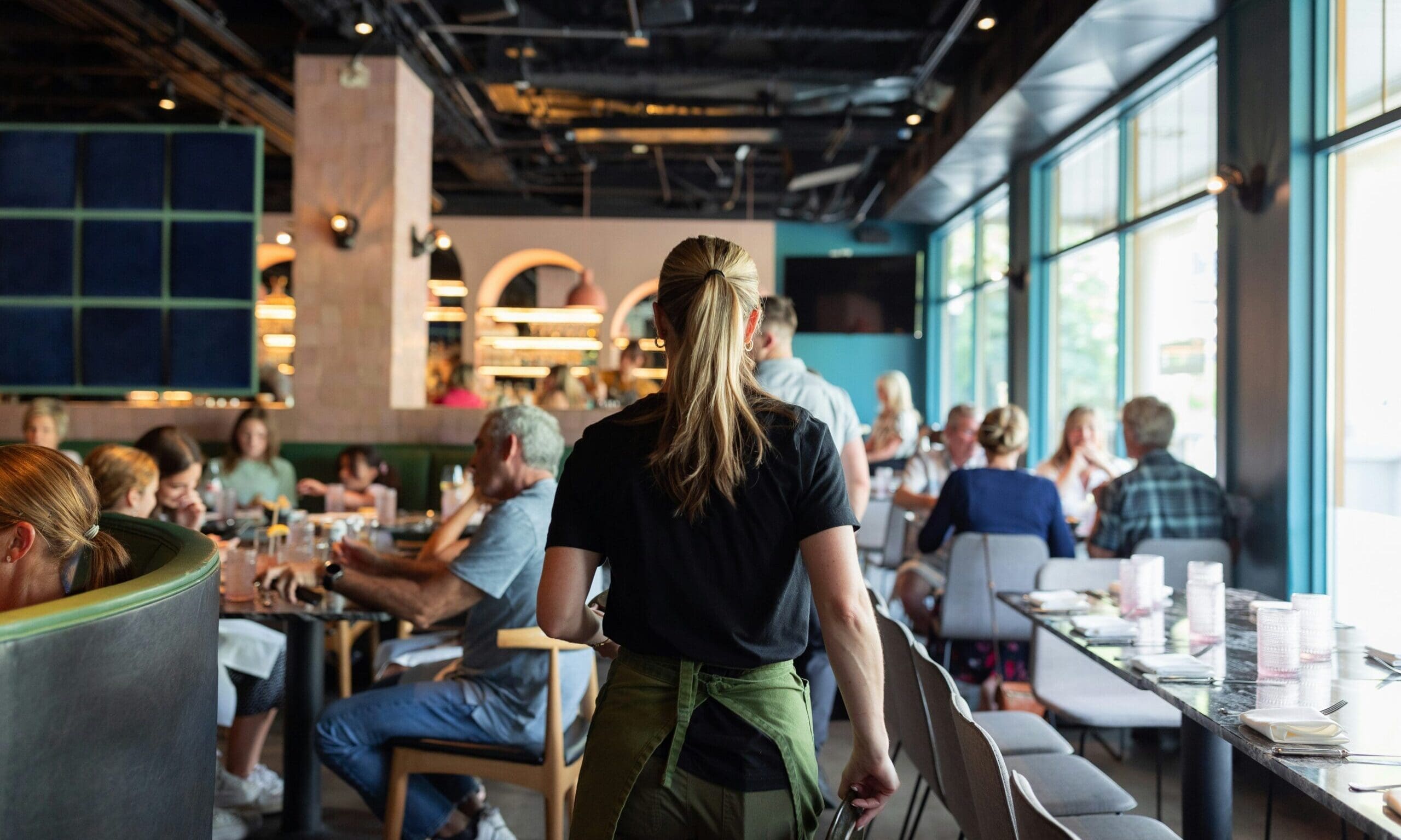 UK hospitality collapses remain high as 762 businesses fail in Q1