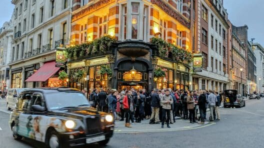 London mayor announces return of ‘Summer Streets’ scheme to boost outdoor dining